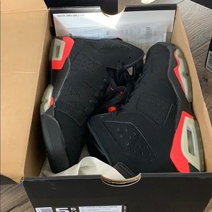 Air Jordan 6 retro kids 5.5 youth